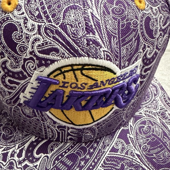 Los Angeles Lakers Adidas Fitted Hat Size 7 3/4 7.25 AOP Paisley All Over Print - Picture 2 of 16